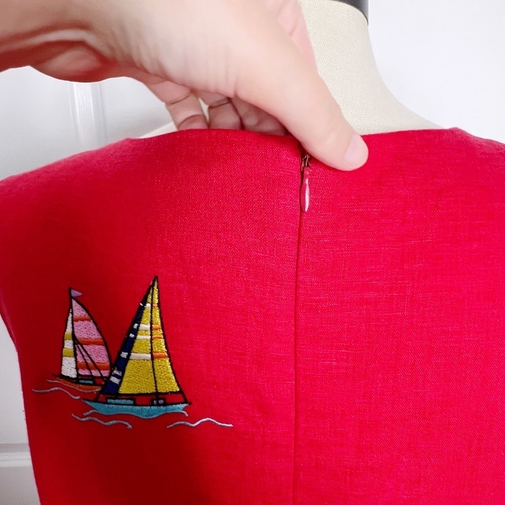 Vintage Dressbarn Shift Red Linen Blend Sailboat Embroidered Coastal Dress 12 - Picture 3 of 6